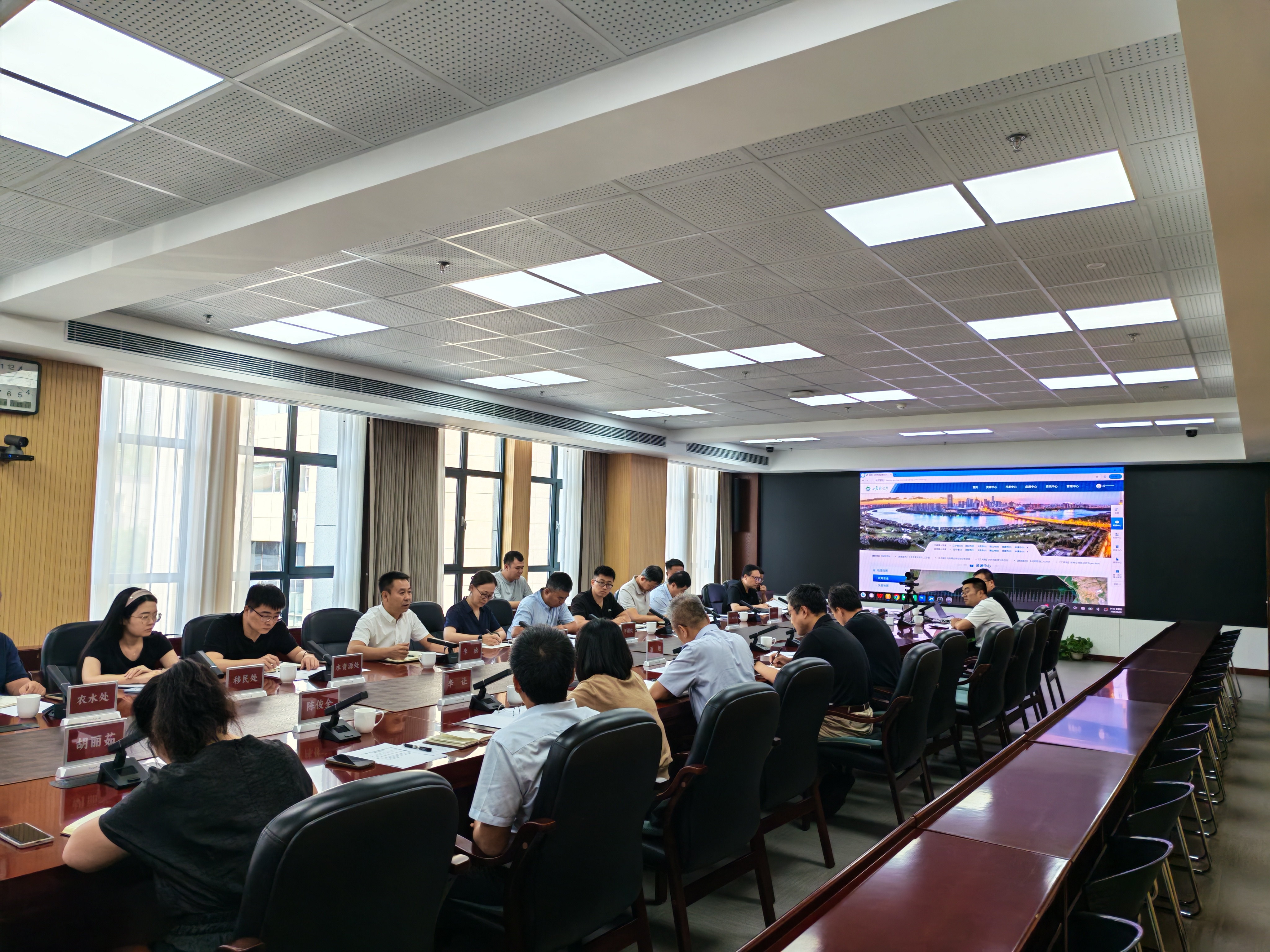 省水利厅与省自然资源厅召开自然资源管理和国土空间规划“一张图”重大项目服务保障工作座谈会